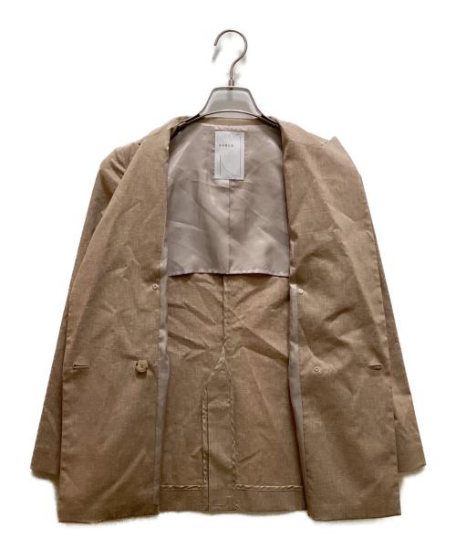 Noble（ノーブル）Noble (ノーブル) 麻ストレッチピークドラペルダブルジャケット ベージュ サイズ:34の古着・服飾アイテム
