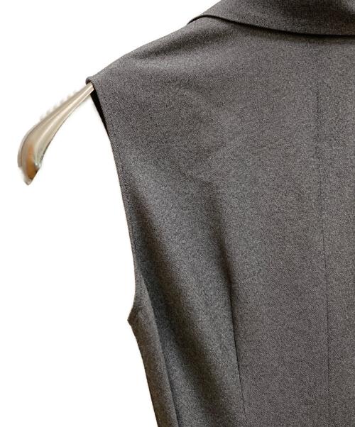 FRAY ID（フレイ アイディー）FRAY ID (フレイ アイディー) ダブルテーラードジレワンピース グレーの古着・服飾アイテム