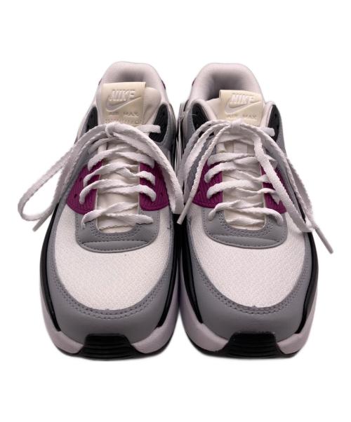 NIKE（ナイキ）NIKE (ナイキ) エアマックス90 LV8 ホワイト サイズ:25.5 未使用品の古着・服飾アイテム