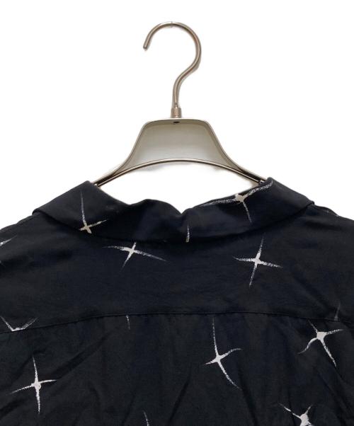 Saint Laurent Paris（サンローランパリ）Saint Laurent Paris (サンローランパリ) シューティングスター ショートスリーブオープンカラーシャツ ブラック サイズ:41の古着・服飾アイテム