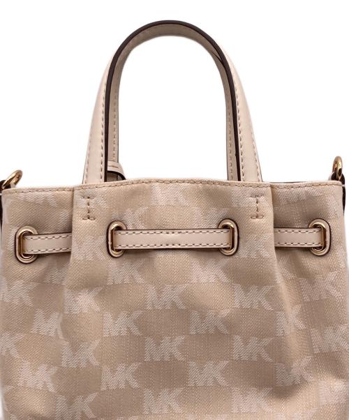 MICHAEL KORS（マイケルコース）MICHAEL KORS (マイケルコース) CARSON NS クロスボディ スモール - MKシグネチャー ホワイトの古着・服飾アイテム