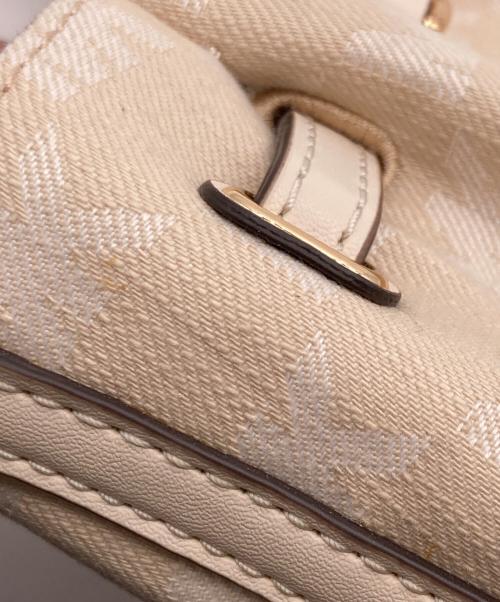 MICHAEL KORS（マイケルコース）MICHAEL KORS (マイケルコース) CARSON NS クロスボディ スモール - MKシグネチャー ホワイトの古着・服飾アイテム