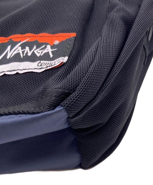 NANGA（ナンガ）NANGA (ナンガ) TEMPRA オーロラテックス ショルダーバッグ ネイビーの古着・服飾アイテム