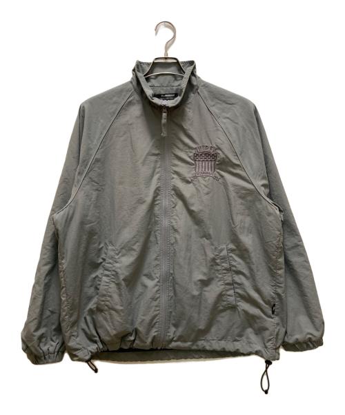 AVIREX（アヴィレックス）AVIREX (アヴィレックス) NYLON PIPING STAND JACKET グレー サイズ:Mの古着・服飾アイテム