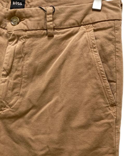 BOSS（ボス）BOSS (ボス) ストレッチテーパードパンツ ブラウン サイズ:48の古着・服飾アイテム