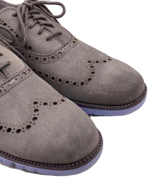 COLE HAAN（コールハーン）COLE HAAN (コールハーン) ゼログランド ウィングチップパンチングスウェードシューズ グレー サイズ:9 1/2Mの古着・服飾アイテム