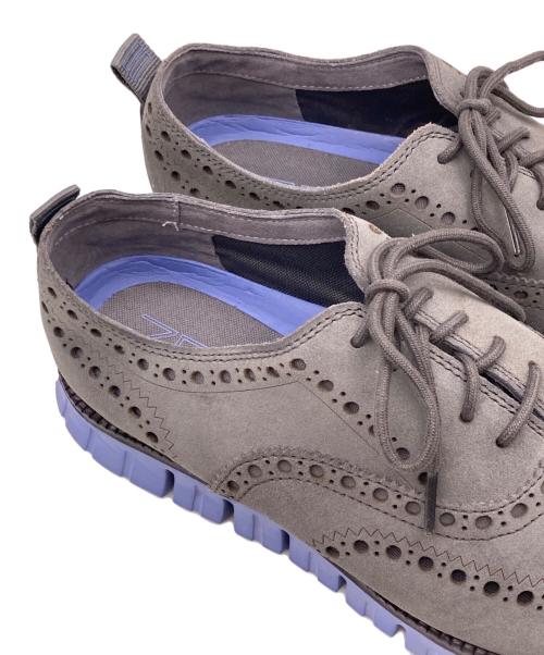 COLE HAAN（コールハーン）COLE HAAN (コールハーン) ゼログランド ウィングチップパンチングスウェードシューズ グレー サイズ:9 1/2Mの古着・服飾アイテム