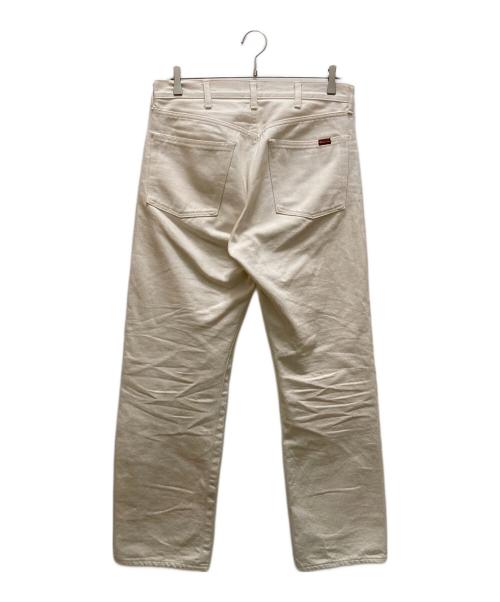 Time is on（タイムイズオン）Time is on (タイムイズオン) CLASSIC STANDARD 5P DENIM PANTS ホワイトの古着・服飾アイテム