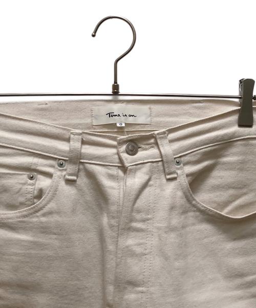 Time is on（タイムイズオン）Time is on (タイムイズオン) CLASSIC STANDARD 5P DENIM PANTS ホワイトの古着・服飾アイテム