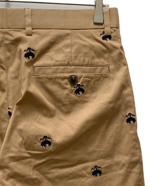 BROOKS BROTHERS（ブルックスブラザーズ）BROOKS BROTHERS (ブルックスブラザーズ) BEAMS BOY (ビームスボーイ) GF Emblem Pants ベージュ サイズ:30の古着・服飾アイテム