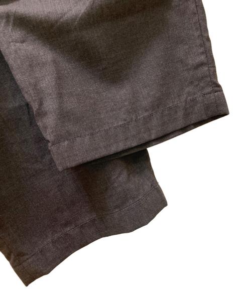 FARAH（ファーラー）FARAH (ファーラー) Two-tuck Wide Tapered Pants グレー サイズ:30の古着・服飾アイテム