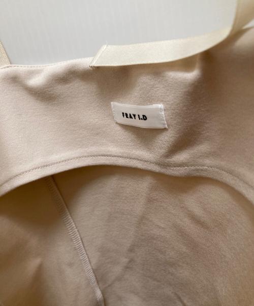 FRAY ID（フレイ アイディー）FRAY ID (フレイ アイディー) レースレイヤードビスチェ ベージュの古着・服飾アイテム