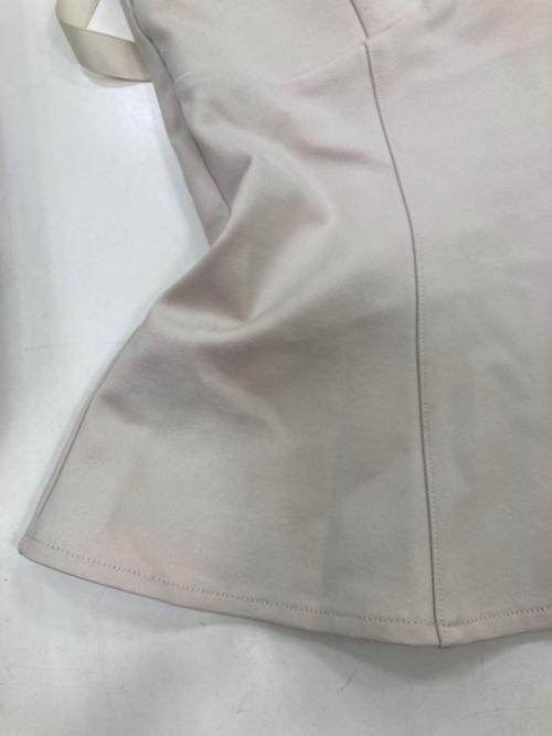 FRAY ID（フレイ アイディー）FRAY ID (フレイ アイディー) レースレイヤードビスチェ ベージュの古着・服飾アイテム