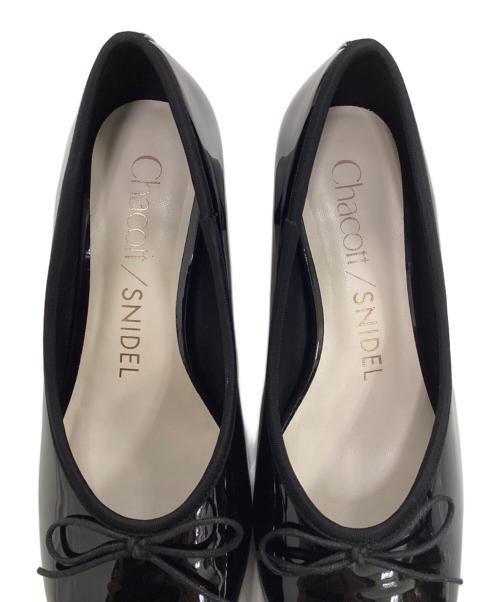 Chacott（チャコット）Chacott (チャコット) Snidel (スナイデル) コラボエナメルパンプス ブラック サイズ:Lの古着・服飾アイテム