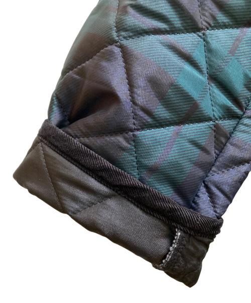 Traditional Weatherwear（トラディショナルウェザーウェア）Traditional Weatherwear (トラディショナルウェザーウェア) フーデットキルティングジャケット グリーン サイズ:36の古着・服飾アイテム
