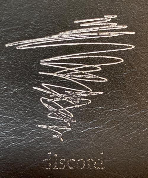 discord Yohji Yamamoto（ディスコード ヨウジヤマモト）discord Yohji Yamamoto (ディスコード ヨウジヤマモト) カウレザースマホショルダーポーチ ブラックの古着・服飾アイテム