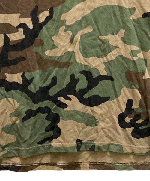 SUPREME（シュプリーム）Supreme (シュプリーム) Capital S S Top Woodland camoカモ フロントロゴTシャツ グリーン サイズ:Lの古着・服飾アイテム