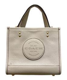 COACH（コーチ）の古着「デンプシー トート 22 ウィズ コーチ パッチ」｜ホワイト