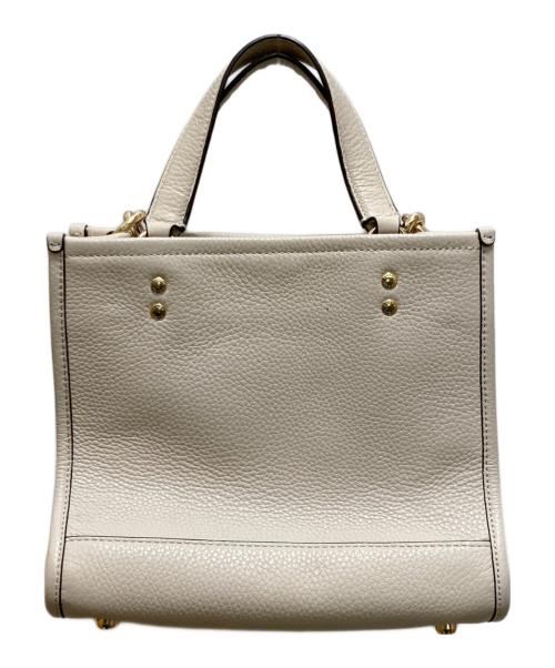 COACH（コーチ）COACH (コーチ) デンプシー トート 22 ウィズ コーチ パッチ ホワイトの古着・服飾アイテム
