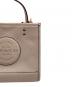 中古・古着 COACH (コーチ) デンプシー トート 22 ウィズ コーチ パッチ ホワイト：10000円