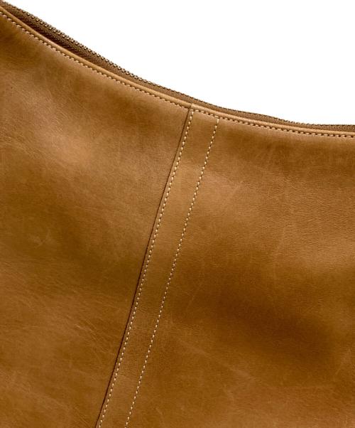 COACH（コーチ）COACH (コーチ) レザーショルダーバッグ ベージュの古着・服飾アイテム