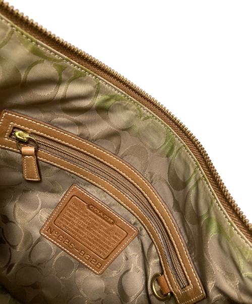 COACH（コーチ）COACH (コーチ) レザーショルダーバッグ ベージュの古着・服飾アイテム