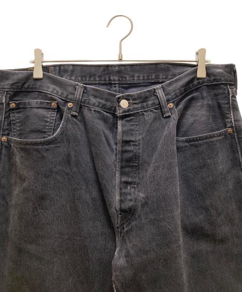 LEVI'S（リーバイス）LEVI'S (リーバイス) 501デニムパンツ ブラック サイズ: W38 L32の古着・服飾アイテム
