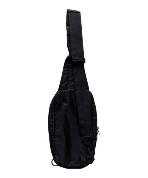 PORTER（ポーター）PORTER (ポーター) フラッシュ スリングショルダーバッグ ブラックの古着・服飾アイテム