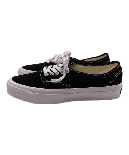 VANS（ヴァンズ）VANS (ヴァンズ) オーセンティック 44 ブラック×ホワイト サイズ:２６の古着・服飾アイテム