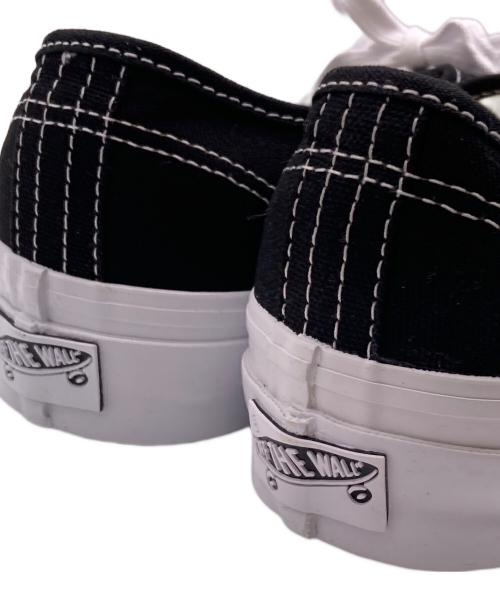 VANS（ヴァンズ）VANS (ヴァンズ) オーセンティック 44 ブラック×ホワイト サイズ:２６の古着・服飾アイテム