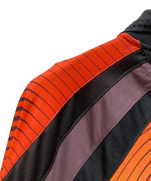 NIKE（ナイキ）NIKE (ナイキ) KOI (コイ) コラボゴールキーパー風ジャージーカットソー グリーン×オレンジ サイズ:Ｍの古着・服飾アイテム