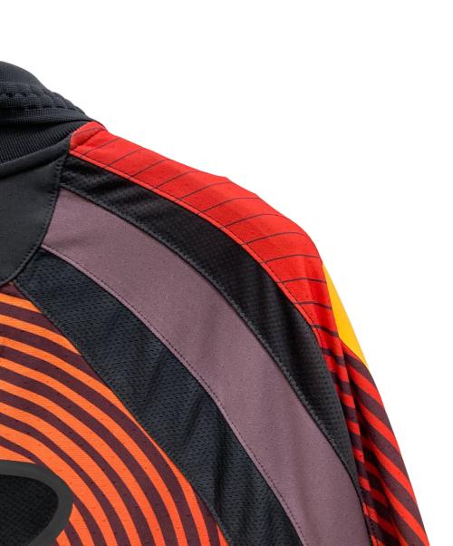 NIKE（ナイキ）NIKE (ナイキ) KOI (コイ) コラボゴールキーパー風ジャージーカットソー グリーン×オレンジ サイズ:Ｍの古着・服飾アイテム