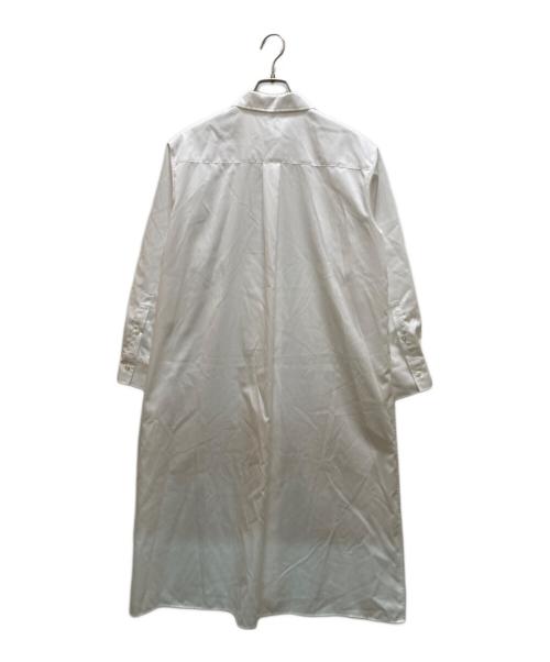 Aquascutum（アクアスキュータム）Aquascutum (アクアスキュータム) ダンガリー 刺繍シャツドレス ホワイト サイズ:８の古着・服飾アイテム