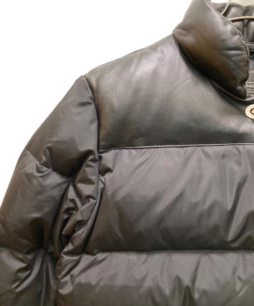 COACH（コーチ）COACH (コーチ) ターンロック レザー切替ダウンジャケット ブラック サイズ:Sの古着・服飾アイテム