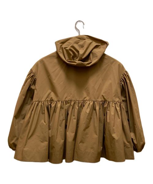 YOIHI（ヨイヒ）YOIHI (ヨイヒ) フリルギャザーマウンテンパーカー ベージュ サイズ:freeの古着・服飾アイテム