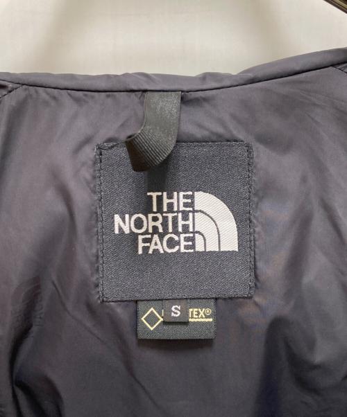 THE NORTH FACE（ザ ノース フェイス）THE NORTH FACE (ザ ノース フェイス) マウンテンジャケット ネイビー×ブラック サイズ:ｓの古着・服飾アイテム