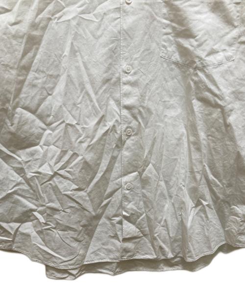 COMOLI（コモリ）COMOLI (コモリ) レギュラーカラーコモリシャツ ホワイト サイズ:２の古着・服飾アイテム