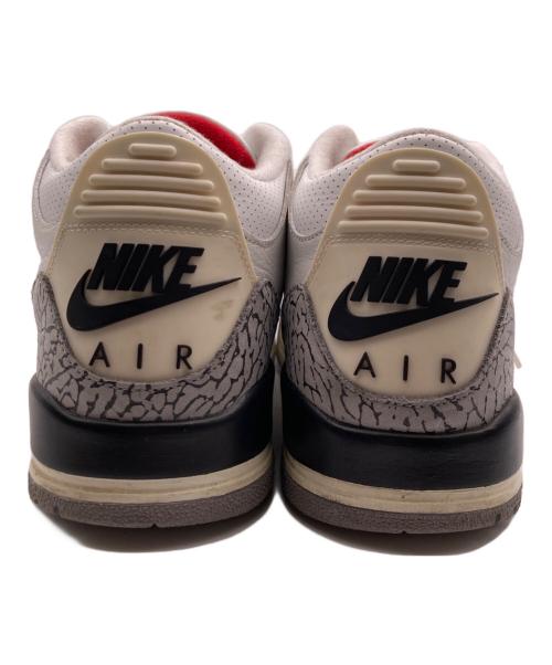 NIKE（ナイキ）NIKE (ナイキ) エアジョーダン3 レトロ 