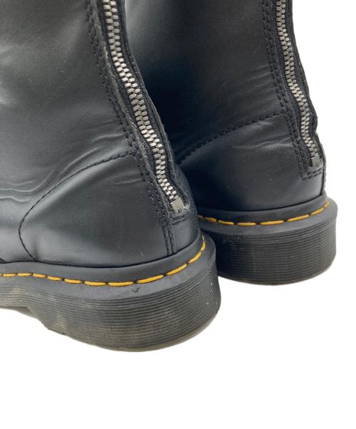 Dr.Martens Y's 10EYE（ドクターマーチンワイズテンアイ）Dr.Martens Y's 10EYE (ドクターマーチンワイズテンアイ) Y's (ワイズ) コラボバックジップレースアップブーツ ブラック サイズ:UK 6の古着・服飾アイテム