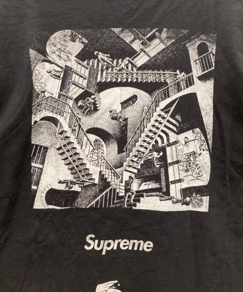 SUPREME（シュプリーム）Supreme (シュプリーム) マウリッツ エッシャー コラージュ Tシャツ ブラック サイズ:Lの古着・服飾アイテム