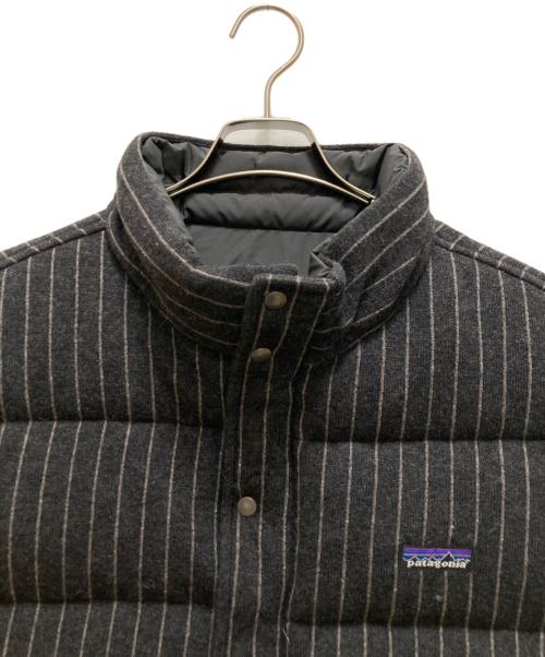 Patagonia（パタゴニア）Patagonia (パタゴニア) キルトアゲイン ストライプダウンベスト ブラック サイズ:xxlの古着・服飾アイテム