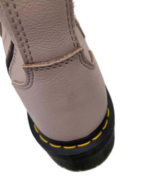 Dr.Martens（ドクターマーチン）Dr.Martens (ドクターマーチン) jadonⅢ 8ホールブーツ ベージュ サイズ:UK6の古着・服飾アイテム