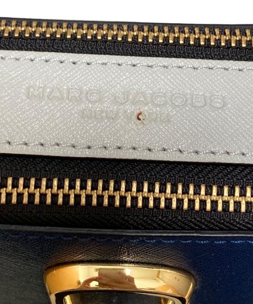 MARC JACOBS（マークジェイコブス）MARC JACOBS (マークジェイコブス) スナップショットカメラバッグ ブルー×ブラックの古着・服飾アイテム