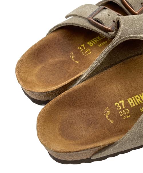 BIRKENSTOCK（ビルケンシュトック）BIRKENSTOCK (ビルケンシュトック) アリゾナスウェード サンダル ベージュ サイズ:37の古着・服飾アイテム