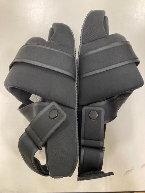Y-3（ワイスリー）Y-3 (ワイスリー) FTW20 スポーツサンダル ブラック サイズ:25.5の古着・服飾アイテム
