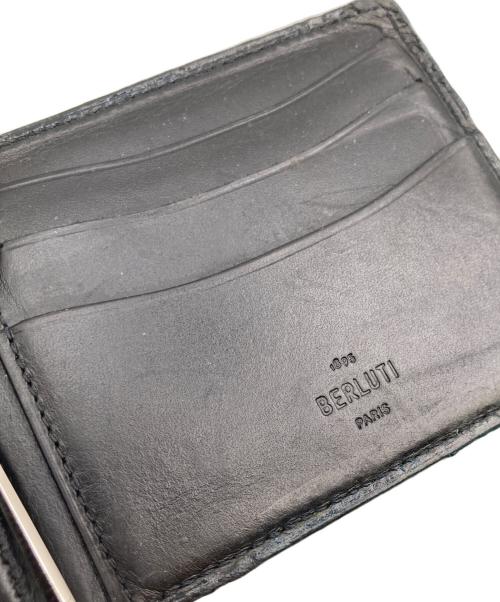 Berluti（ベルルッティ）Berluti (ベルルッティ) カリグラフィマネークリップ付きウオレット ブルーの古着・服飾アイテム