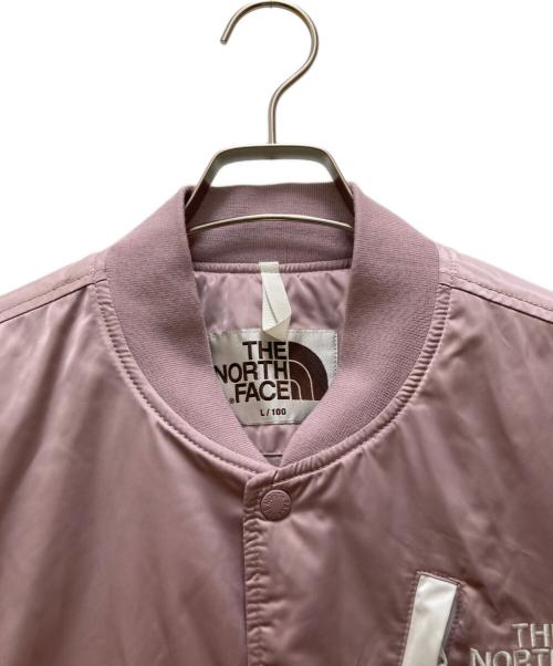 THE NORTH FACE WHITE LABEL（ザノースフェイスホワイトレーベル）THE NORTH FACE WHITE LABEL (ザノースフェイスホワイトレーベル) プレーヤー バーシティ ジャケット ピンク サイズ:Lの古着・服飾アイテム