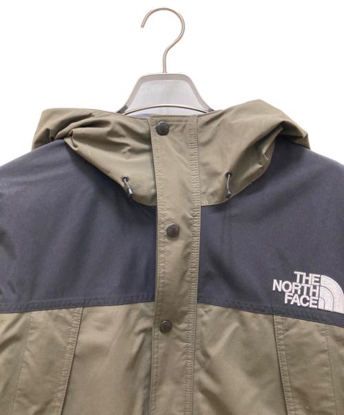 THE NORTH FACE（ザ ノース フェイス）THE NORTH FACE (ザ ノース フェイス) マウンテンライトジャケット ブラック×グリーン サイズ:Lの古着・服飾アイテム