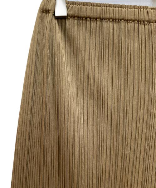 PLEATS PLEASE（プリーツプリーズ）PLEATS PLEASE (プリーツプリーズ) フィッシュプリント ストレートパンツ ベージュ サイズ:１の古着・服飾アイテム