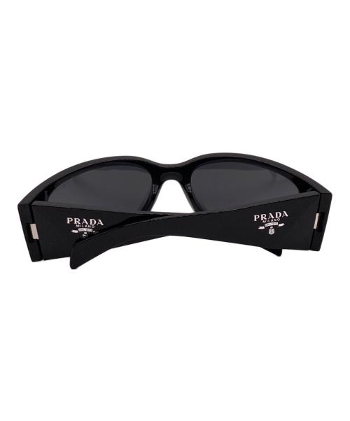 PRADA（プラダ）PRADA (プラダ) シンボルサングラス ブラック サイズ:SIZE 60□18の古着・服飾アイテム
